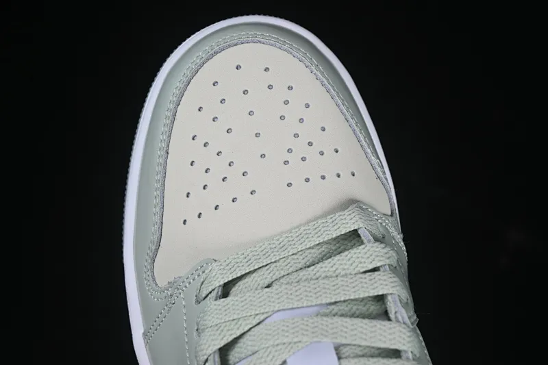 All categories Air Jordan Jordan series basketball shoes Air Jordan 1 Low Air Jordan 1 Low AJ1 Joe 1 amber green low-top cultural and casual sneakers HF4078-100